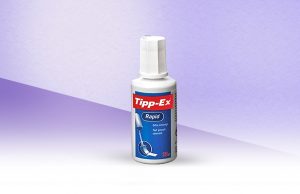 בקבוקון טיפקס רפיד נוזל תיקון לבן על רקע סגול ולבן.